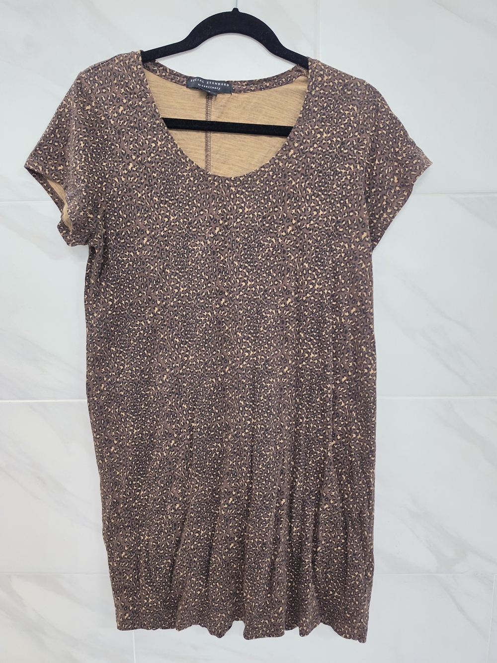 Everyday Scoop-Neck Mini Dress in Brown Leopard Print
